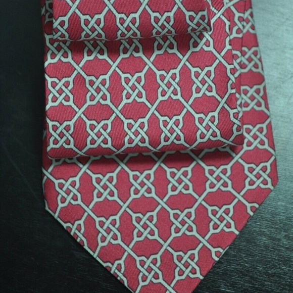 Hermes Other - Hermes 871 PA Dark Pink & Gray 100% Silk Tie Hermes Other - Hermes 871 PA Dark Pink & Gray 100% Silk Tie